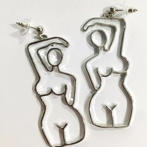 ♥️3 for $30 Famle Form Earrings in Silver♥️